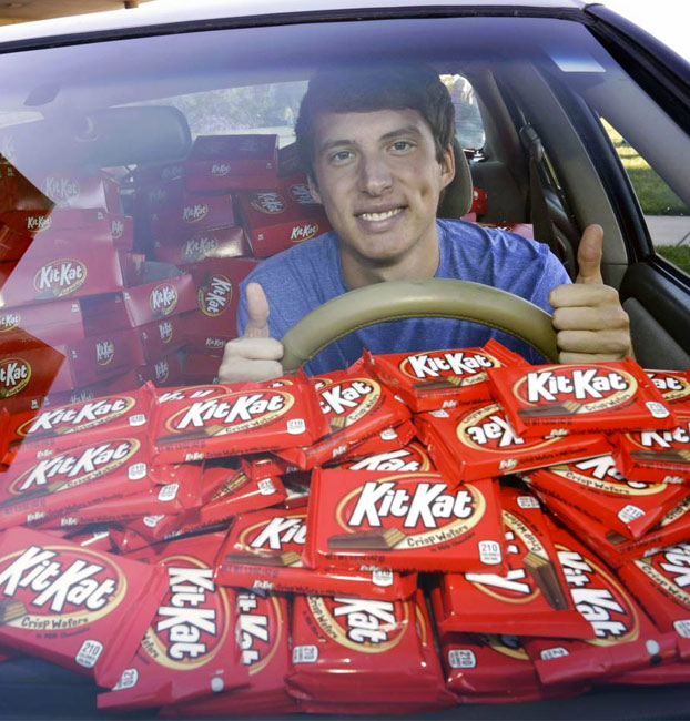 6500-kit-kats-3