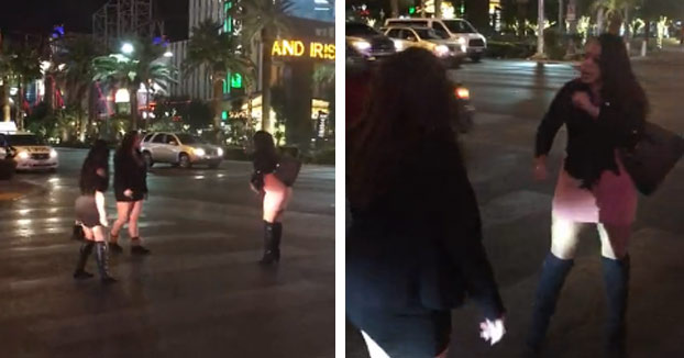Discusión entre varias mujeres en una calle de Las Vegas que acaba en pelea por los suelos