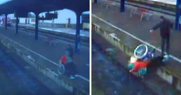 Deleznable: Tira a una anciana en silla de ruedas a las vías del tren y le pega con una piedra