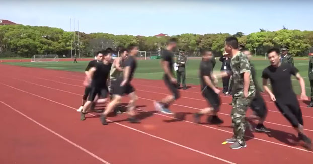 Así entrenan los bomberos chinos