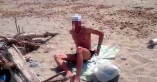 Una joven graba a un hombre que se masturbaba mientras la miraba en una playa de Mallorca (Vídeo)