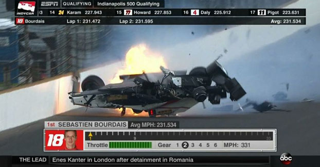 Escalofriante accidente del piloto francés Sebastien Bourdais a 372 km/h