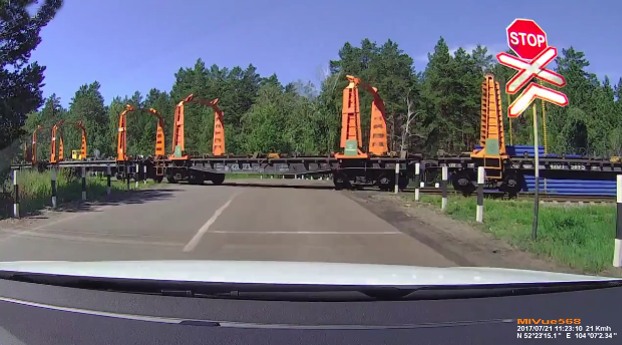 camion choca tren paso sin barreras