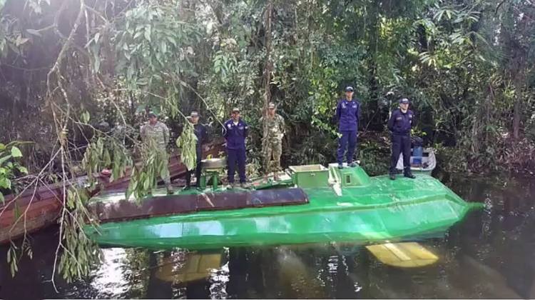 ejercito colombia encuentra narco submarino