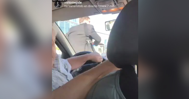 Risto Mejide humilla a un taxista de Madrid por no apagar la radio del coche a la primera