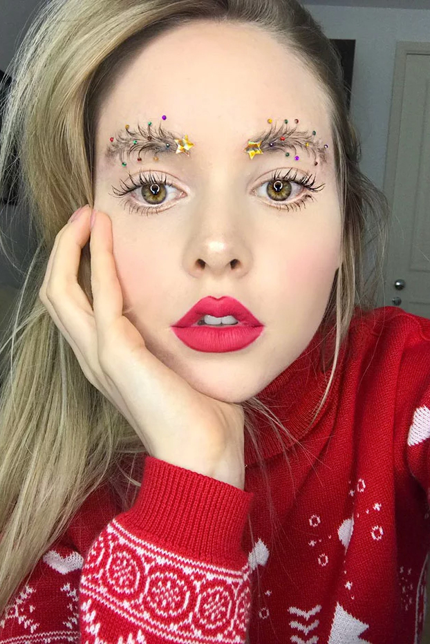 La última tendencia para esta Navidad: Las cejas navideñas