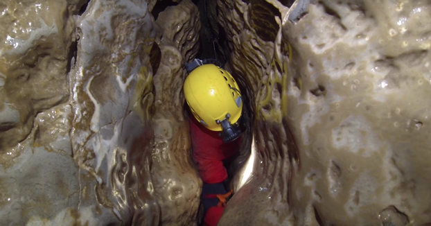 El laberinto de cuevas de 27 km de extensión en Gales no apto para gente con claustrofobia