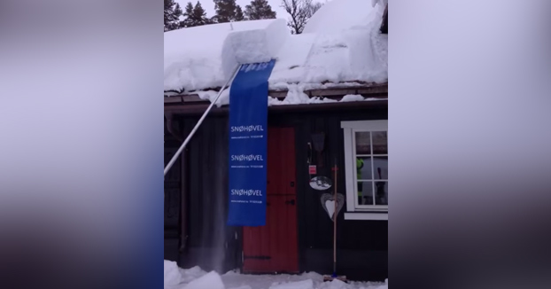 Cómo quitar la nieve acumulada en un tejado bloque a bloque