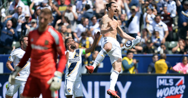 Golazo de Zlatan Ibrahimovic en su debut con Los Ángeles Galaxy