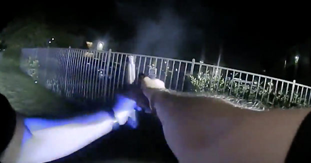 Un policía abre fuego contra un sospechoso que sacó dos pistolas de aire comprimido