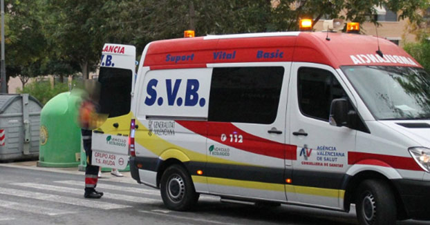 Una ambulancia 'pierde' a un herido británico y sus conductores dan positivo por drogas en Benidorm