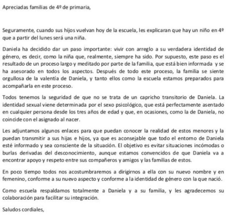 Carta que ha enviado un colegio de Barcelona a los padres explicando el cambio de identidad de género de un alumno
