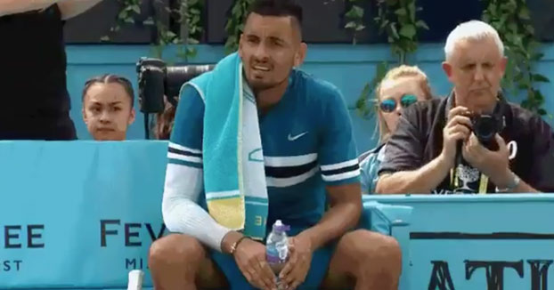 La ATP multa al tenista Nick Kyrgios con 15.000 euros por simular una masturbación con una botella