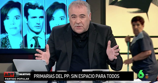 Amelia, la limpiadora que se coló por error en pleno directo de 'Al Rojo Vivo' detrás de Antonio García Ferreras