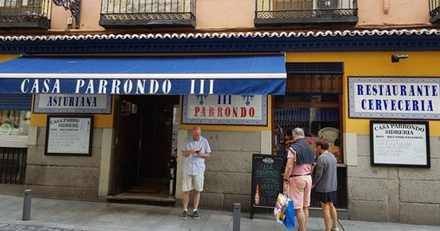 La comilona que se pegaron 8 empresarios en un restaurante asturiano de Madrid: 49.000 euros de factura