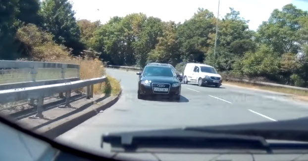 Cuando vas en carretera y sacas el skater que llevas dentro