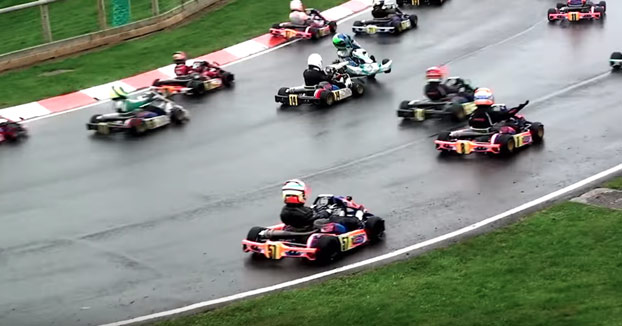 Carrera de Super 1 Karting. Mucho más emocionante que la F1