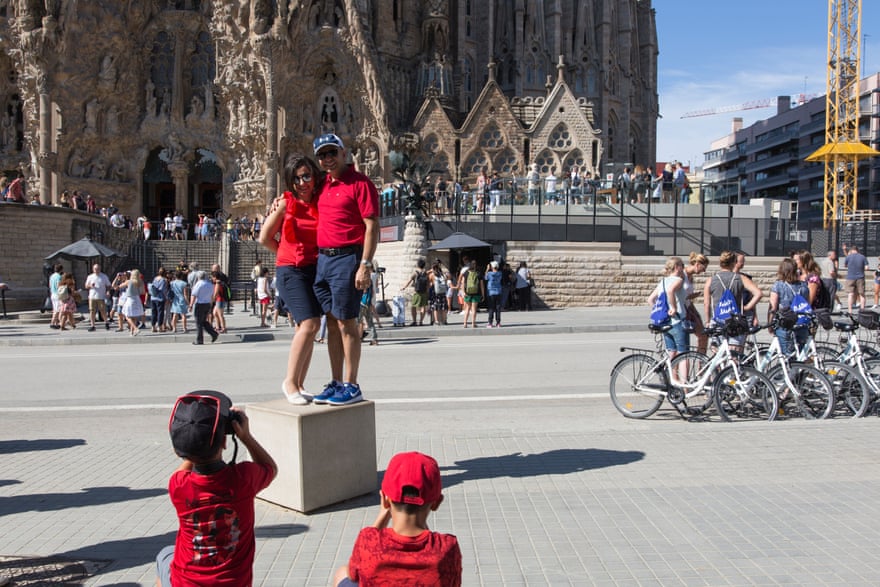 Por qué el turismo está matando Barcelona. Un ensayo fotográfico