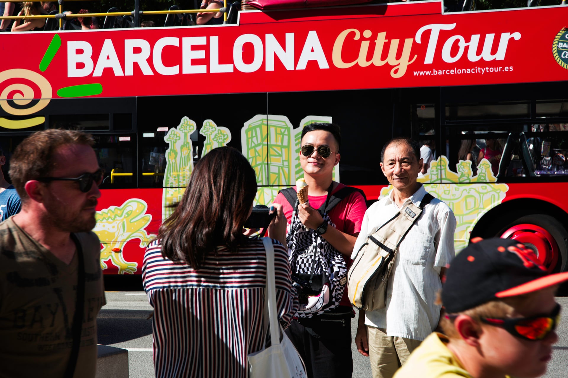 Por qué el turismo está matando Barcelona. Un ensayo fotográfico