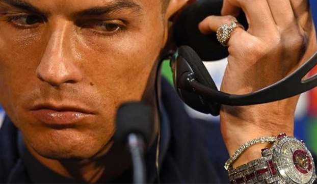 Reloj dos millones de euros de Cristiano Ronaldo