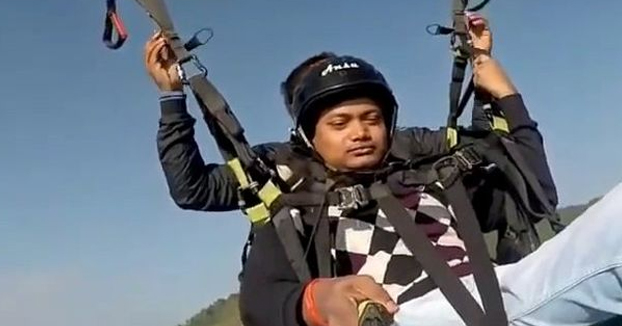 Fallece un instructor al romperse el parapente en pleno vuelo cuando iba con un turista