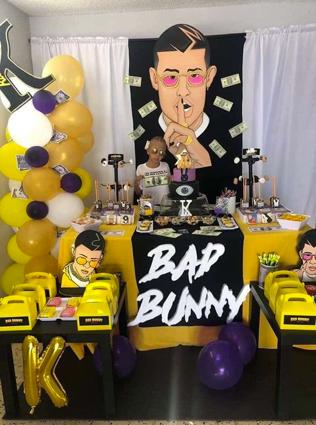 ¿De qué quieres tu fiesta hijo? De Bad Bunny. No se diga más...