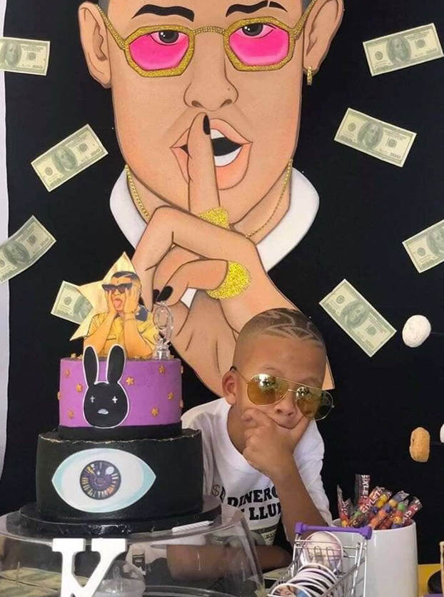 ¿De qué quieres tu fiesta hijo? De Bad Bunny. No se diga más...