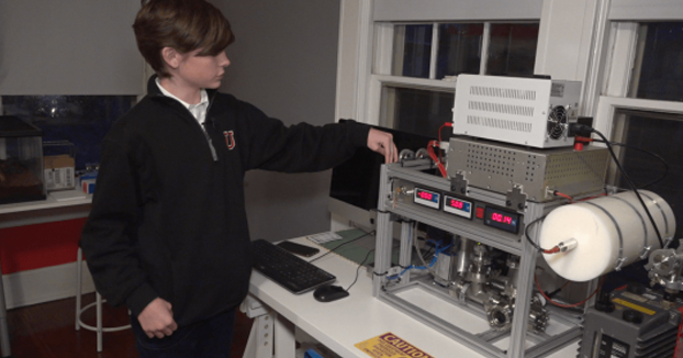 Un niño de 14 años logra crear un reactor de fusión nuclear en su habitación