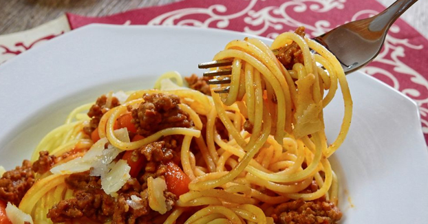 Un joven de 20 años muere tras comer pasta cocinada cinco días antes por el ''síndrome del arroz frito''