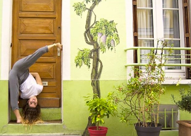 Los vecinos de la calle parisina Rue Crémieux declaran la guerra a los instagramers y piden vallas para limitar el acceso a la zona