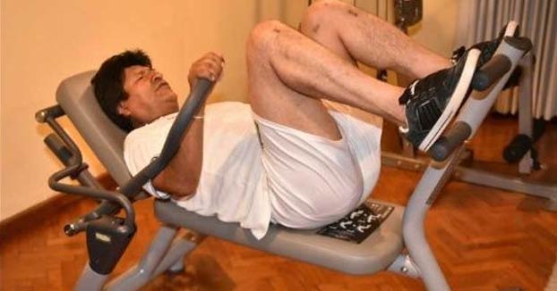 Evo Morales asegura que hace 2.000 abdominales al día