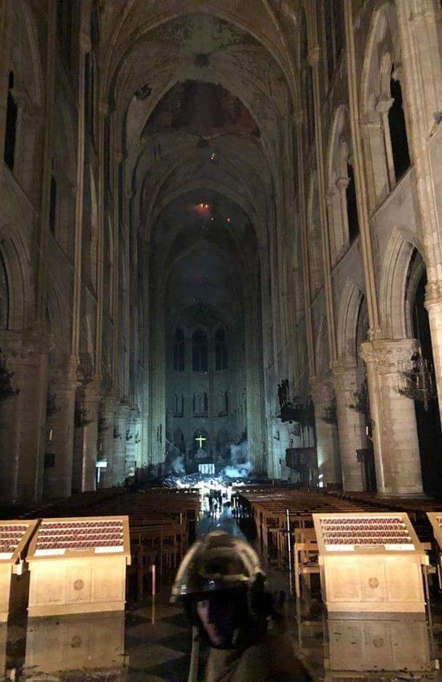 Incendio en Notre Dame: Así ha quedado el interior de la catedral