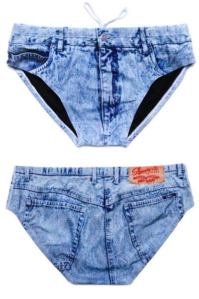 Lanzan unos bañadores con estampado de tejido denim