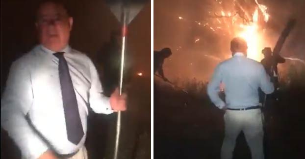 El alcalde de Antequera Manolo Barón se cuela a apagar un fuego en corbata y a hacerse selfies