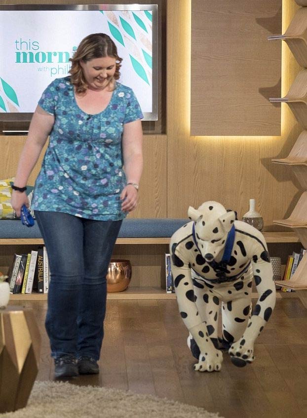 El primer hombre 'transespecie' se reivindica en televisión: Quiere ser reconocido como cachorro de dálmata