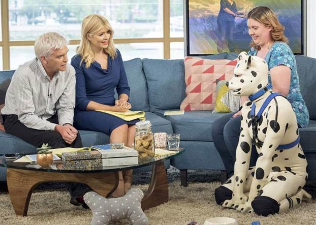 El primer hombre 'transespecie' se reivindica en televisión: Quiere ser reconocido como cachorro de dálmata