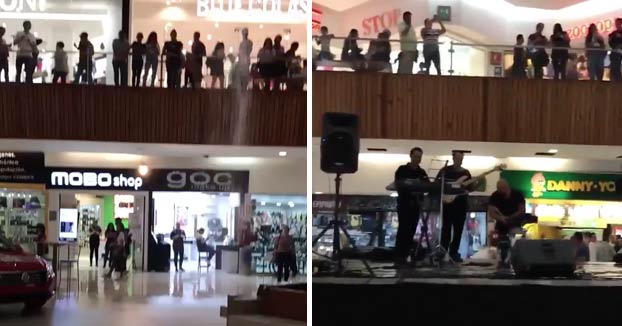 Se inunda un centro comercial en Guadalajara y los músicos empiezan a tocar el tema de Titanic