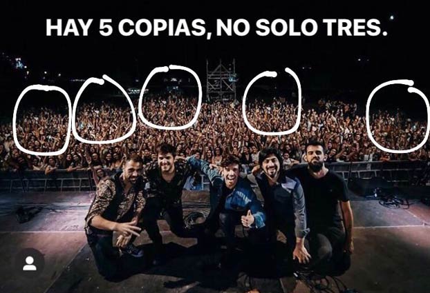 El triunfito Roi Méndez no tiene el éxito esperado en un concierto y rellena los huecos vacíos multiplicando con Photoshop al público