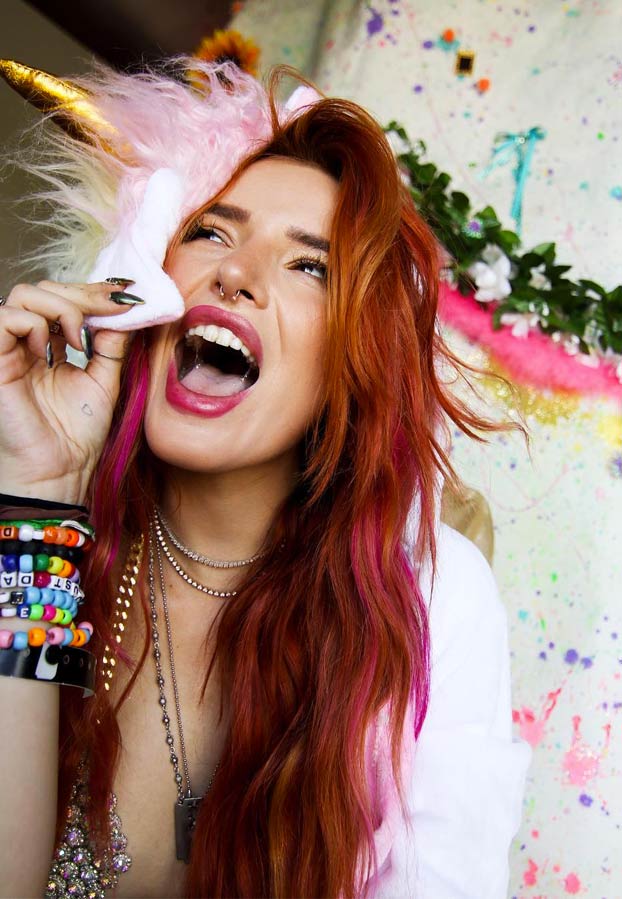 La actriz Bella Thorne se declara pansexual después de descubrir su significado