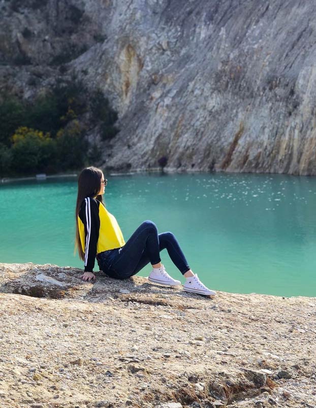 Instagramers están sufriendo problemas de salud por bañarse en las aguas turquesas del monte Neme, el Chernóbil gallego