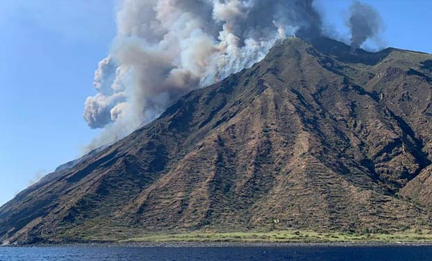 Erupción volcán Stromboli