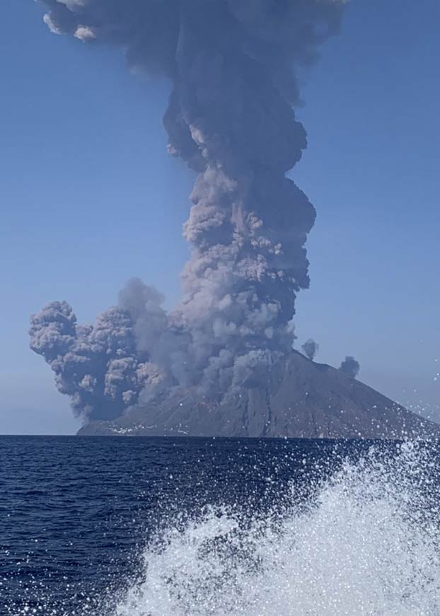 Erupción volcán Stromboli