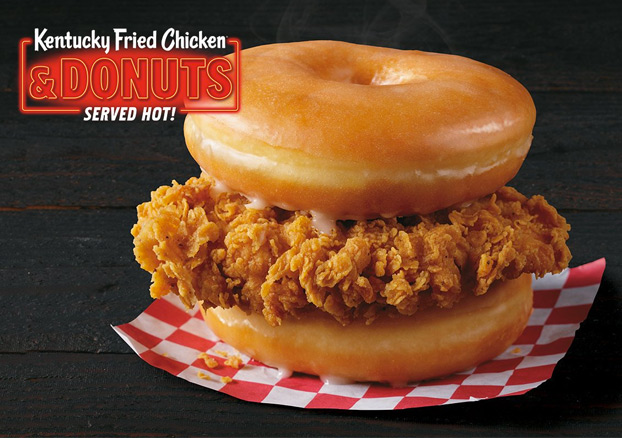 KFC presenta la hamburguesa de pollo hecha con donuts glaseados