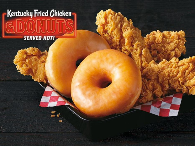 KFC presenta la hamburguesa de pollo hecha con donuts glaseados