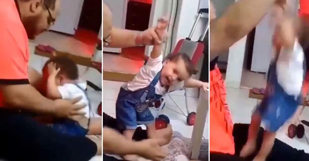 Detienen en Arabia Saudí a un padre tras hacerse viral los golpes que le dio a su hija por no aprender a caminar