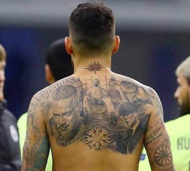 Peaky Blinders, Breaking Bad y Vikingos: Nicolás Otamendi tiene tatuadas las tres series en su espalda
