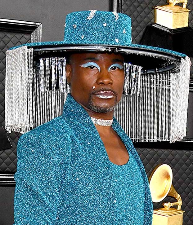 El actor Billy Porter aparece en la alfombra roja con un sombrero que se abre y cierra como una cortina