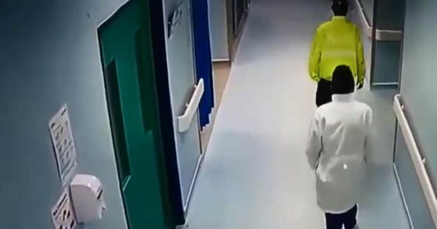 Dos sicarios vestidos de médico y policía entran en un hospital y acaban con la vida de un recluso en Ecuador