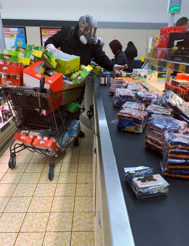 Mientras tanto, en un supermercado de Alemania...