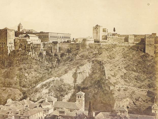 Foto de la Alhambra de 1859 vs foto actual